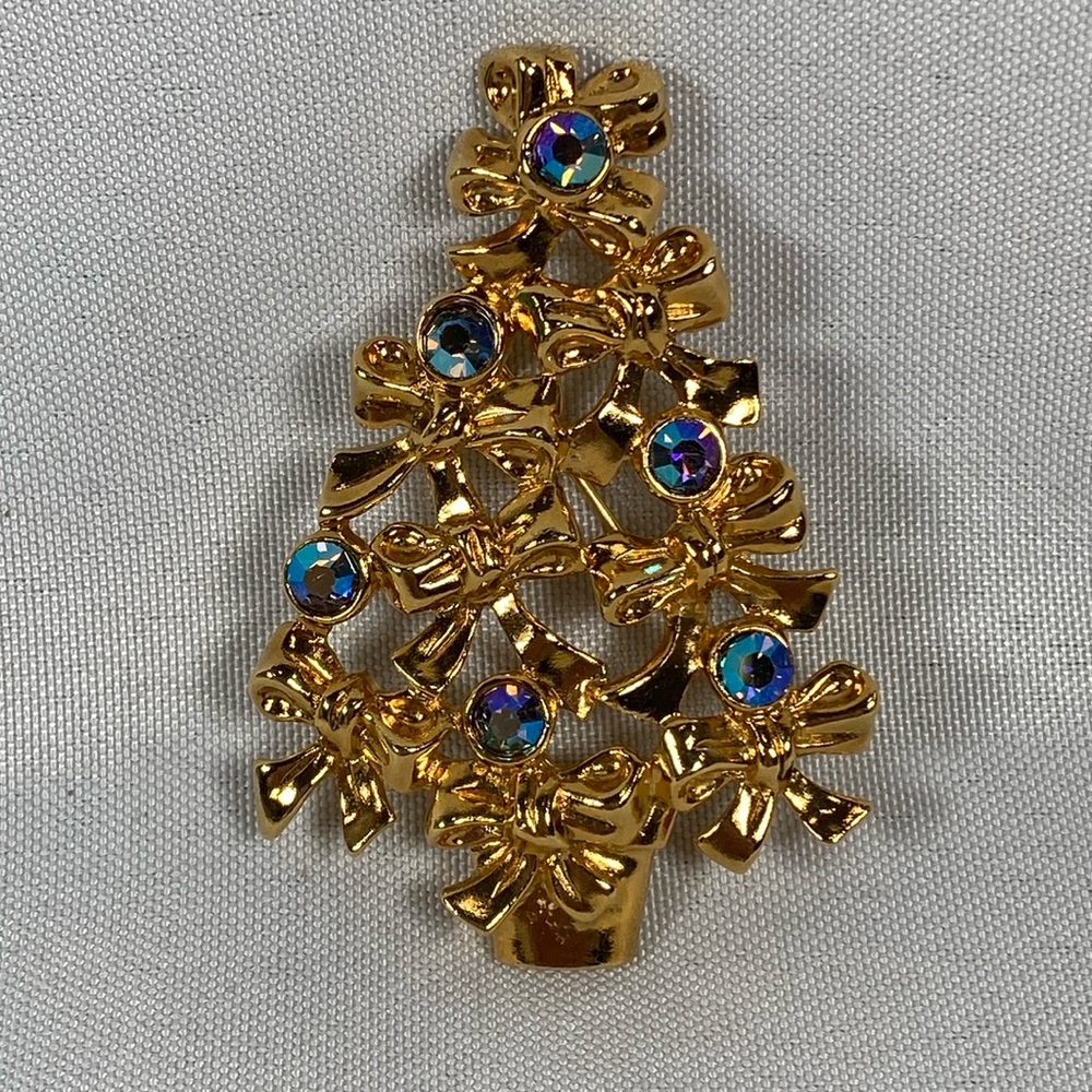 Vtg Christmas Tree Brooch Jeweled Holiday Pin sparkling blue w gold bows